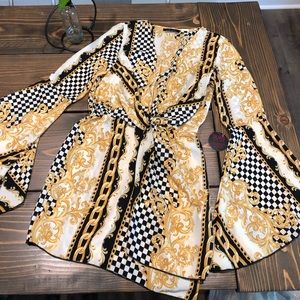 NEW Hot Miami styles - Sexy Flares sleeves